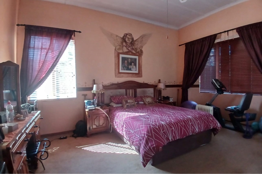 4 Bedroom Property for Sale in Herlear Northern Cape